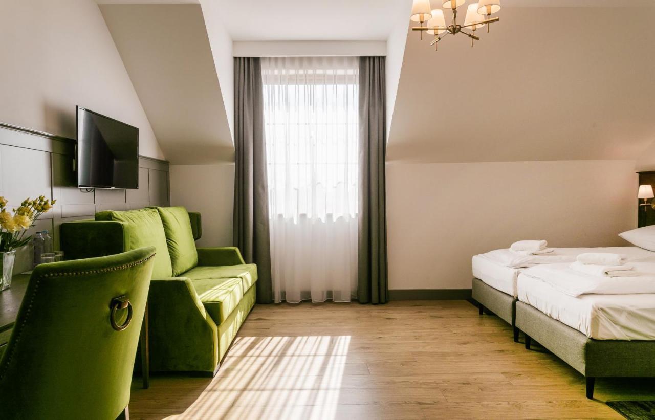 Nordowi Dwor Bed & Breakfast Celbowo Exterior photo