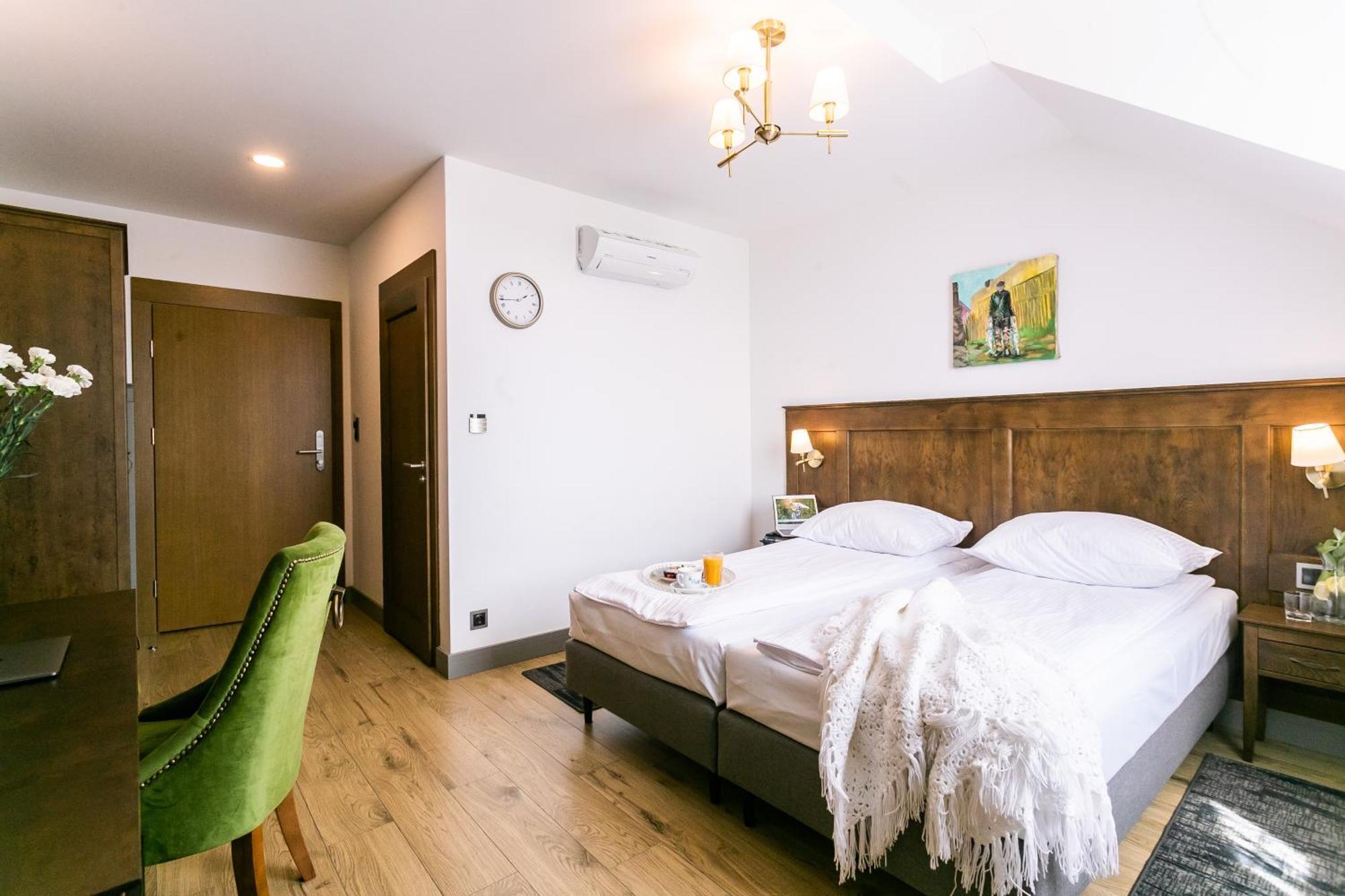 Nordowi Dwor Bed & Breakfast Celbowo Exterior photo